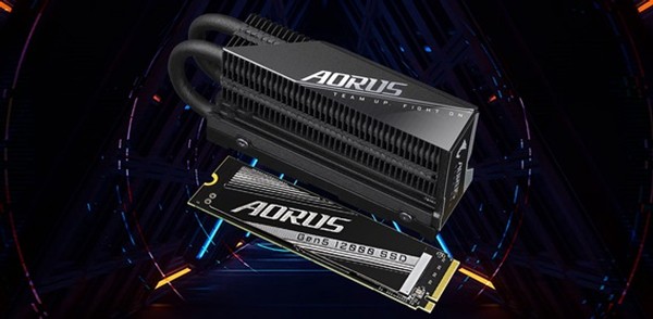 Gigabyte AMD Radeon RX 7800 XT und RX 7700 XT Grafikkarten