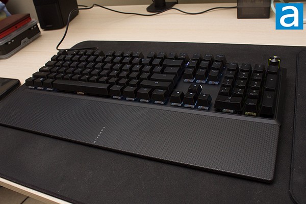 Corsair K70 Core