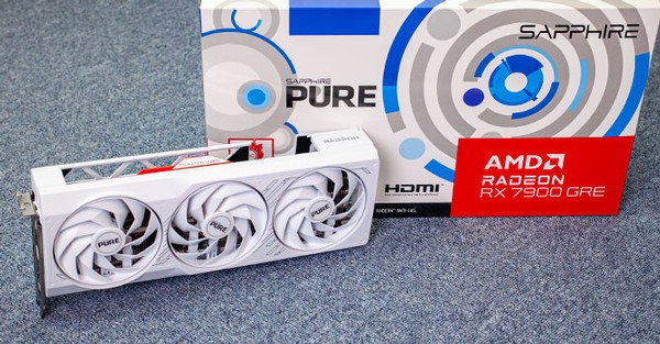 Sapphire Radeon RX 7900 GRE Pure