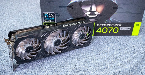 Galax GeForce RTX 4070 Super EX