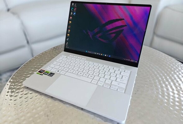 Asus ROG Zephyrus G14 2024 Gaming Laptop