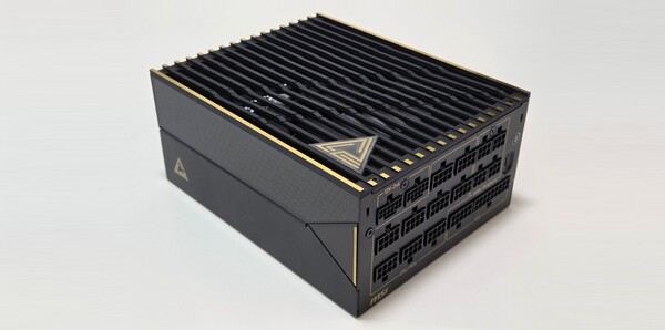 MSI MEG Ai1600T PCIE5 PSU