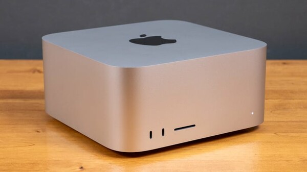 Apple Mac Studio With M4 Max