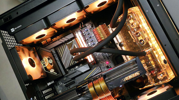 Apnx V1 PC Chassis