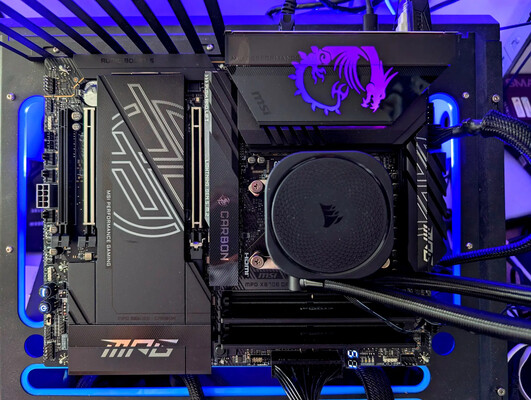 MSI MAG X870E Carbon WiFi