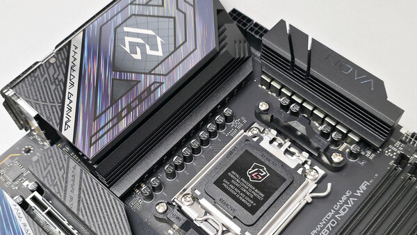 ASRock Phantom Gaming X870 Nova WiFi Motherboard