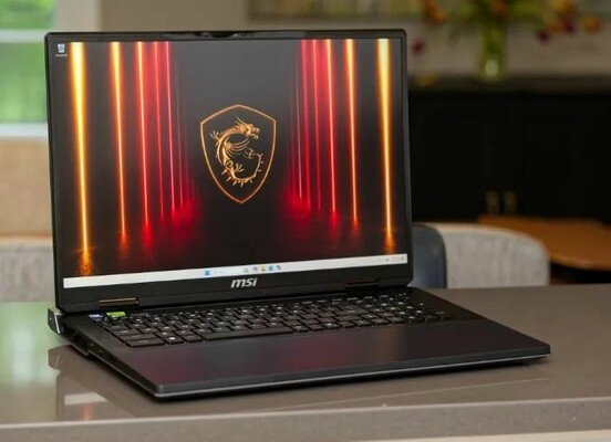 MSI Titan 18 HX AI