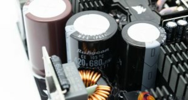 Corsair HX1500i Shift Power Supply