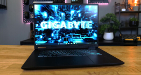 Gigabyte A16 Pro Laptop
