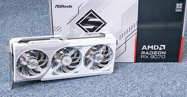 ASRock Radeon RX 9070 Steel Legend OC