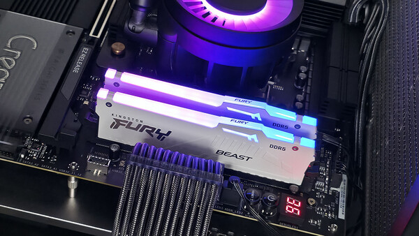 Kingston Fury Beast RGB 64GB DDR5-6400 CL32