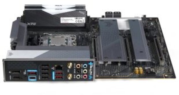 Sapphire Nitro B850A WiFi 7