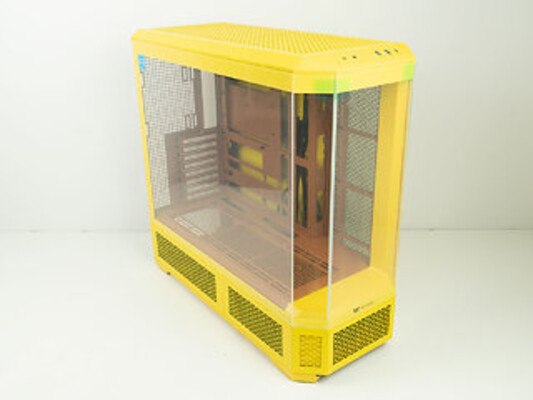 Thermaltake View 600 TG Butter Caramel