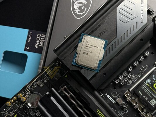 Intel Core Ultra 7 270K Plus CPU