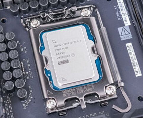 Intel Core Ultra 7 270K Plus