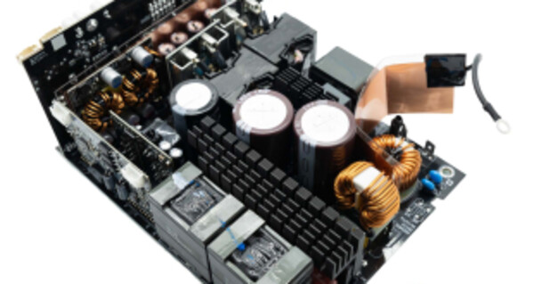 MSI MPG Ai1600TS Titanium PSU