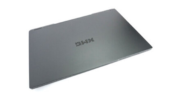 XMG Neo 16 E25 Oasis Water Cooler