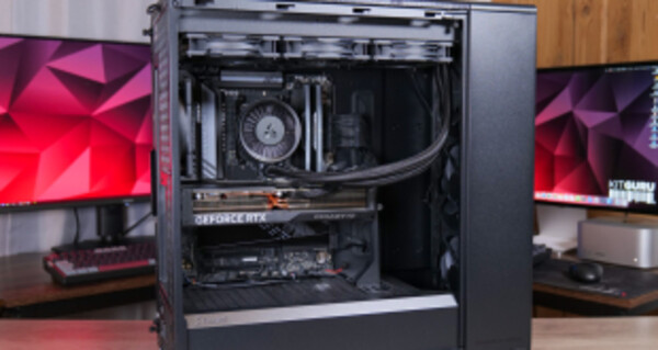 PCSpecialist Falcon Pro 9900X3D PC