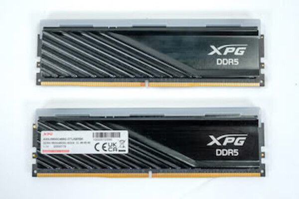 XPG Lancer Blade RGB DDR5-5600 16 GB CL46
