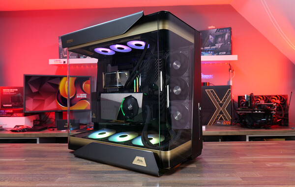 MSI MEG Maestro 900R Featured Build